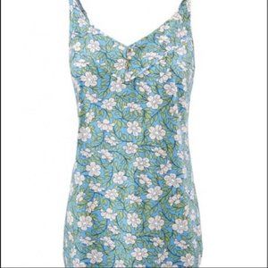 4 for $25 CAbi Vine Cami Size Sm